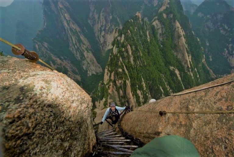 Scariest Hikes In The World Mount Huashan China