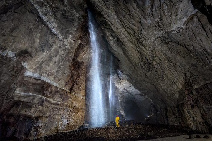 Gaping Gill Main Chamber, Yorkshire Dales - Wired For Adventure